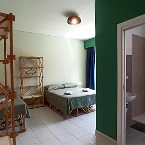 Pensjonat Casa Base, Bari